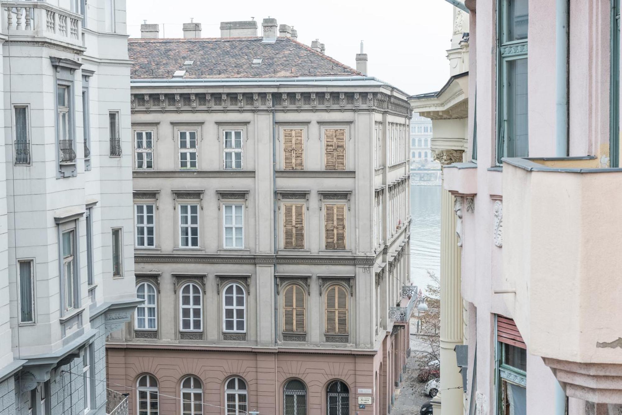 Appartement Newsunny At The Budacastle Budapest